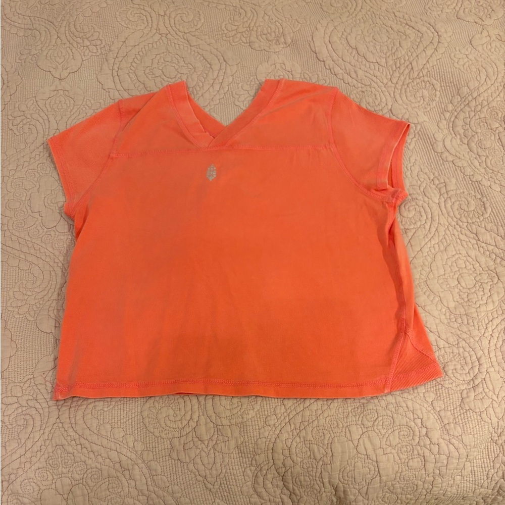 FP Movement by Free People Coral Short Sleeve Tee NWOT - Picture 1 of 6